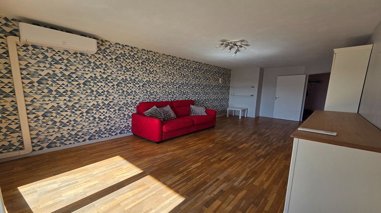 Ma-Cabane - Vente Appartement LYON 8, 70 m²
