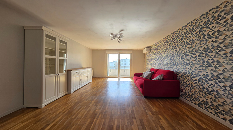 Ma-Cabane - Vente Appartement LYON 8, 70 m²