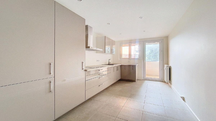 Ma-Cabane - Vente Appartement MACON, 77 m²