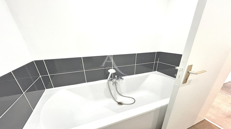 Ma-Cabane - Vente Appartement MACON, 77 m²