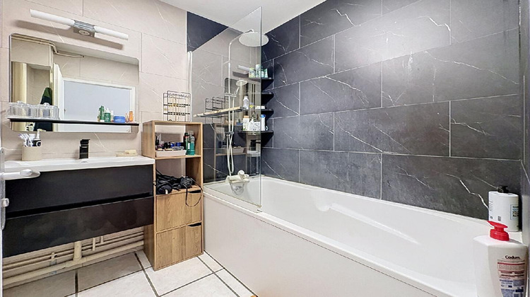 Ma-Cabane - Vente Appartement MACON, 76 m²