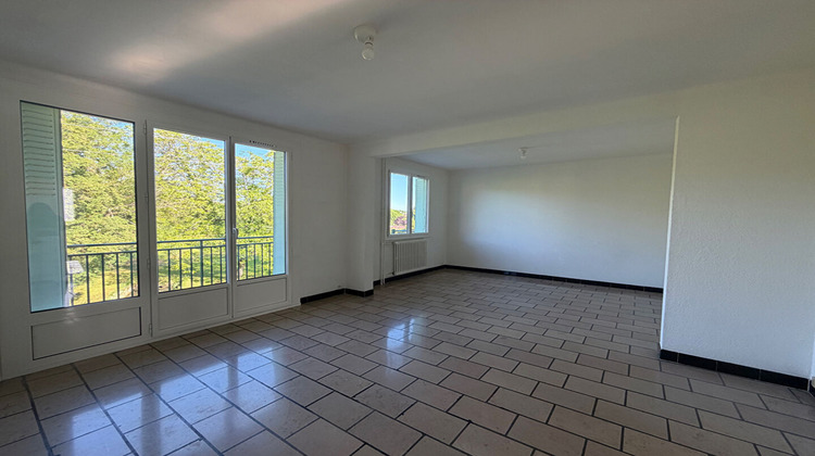 Ma-Cabane - Vente Appartement MACORNAY, 83 m²