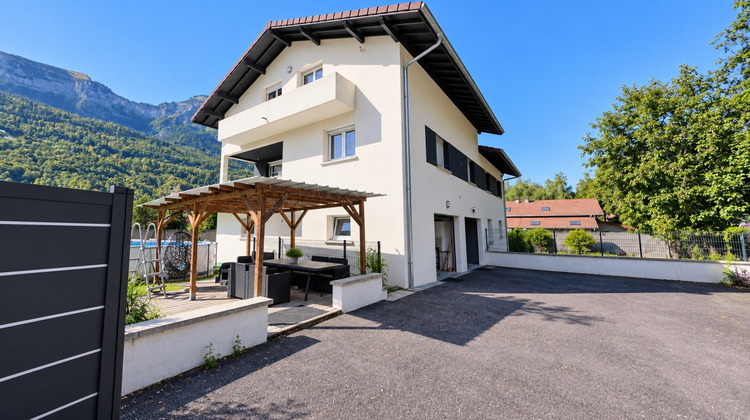 Ma-Cabane - Vente Appartement MAGLAND, 160 m²