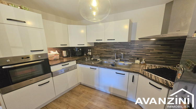 Ma-Cabane - Vente Appartement Magny-le-Hongre, 79 m²