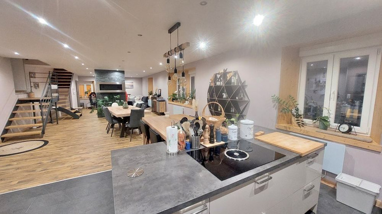 Ma-Cabane - Vente Appartement MAICHE, 142 m²