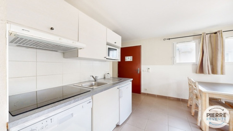 Ma-Cabane - Vente Appartement MALAUCENE, 35 m²