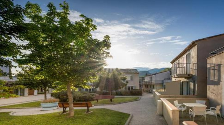 Ma-Cabane - Vente Appartement MALAUCENE, 31 m²