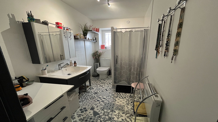 Ma-Cabane - Vente Appartement MALAUCENE, 63 m²