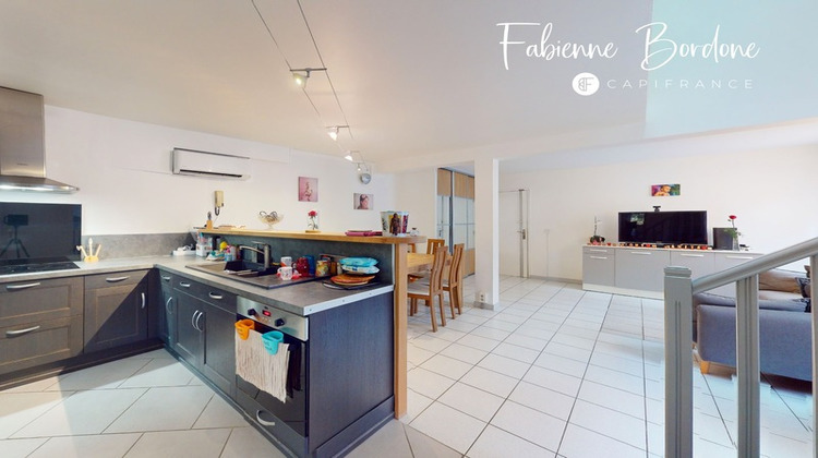 Ma-Cabane - Vente Appartement MALLEMORT, 103 m²