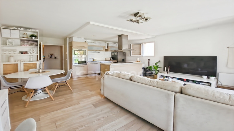 Ma-Cabane - Vente Appartement MALLEMORT, 56 m²