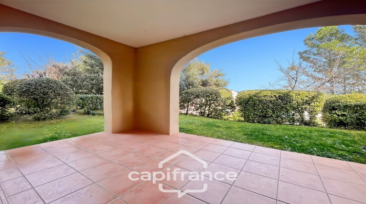 Ma-Cabane - Vente Appartement MALLEMORT, 42 m²