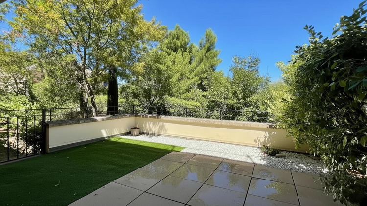 Ma-Cabane - Vente Appartement MALLEMORT, 36 m²