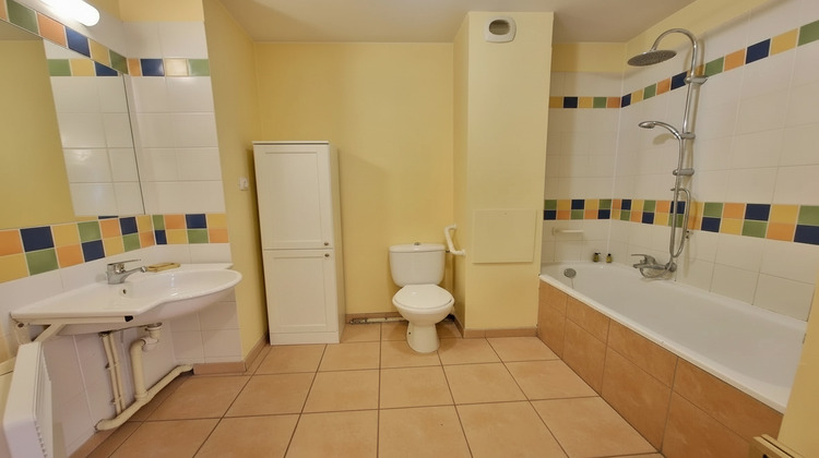 Ma-Cabane - Vente Appartement MALLEMORT, 32 m²