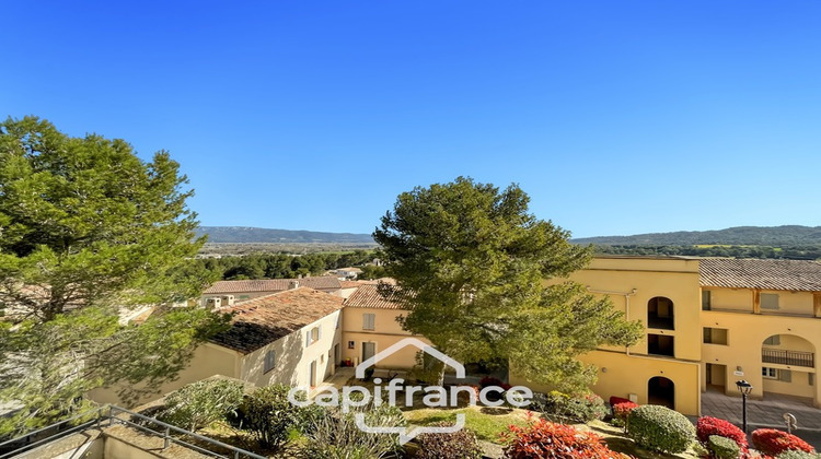 Ma-Cabane - Vente Appartement MALLEMORT, 57 m²