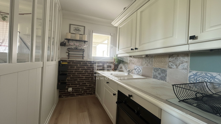 Ma-Cabane - Vente Appartement MALLEMORT, 63 m²