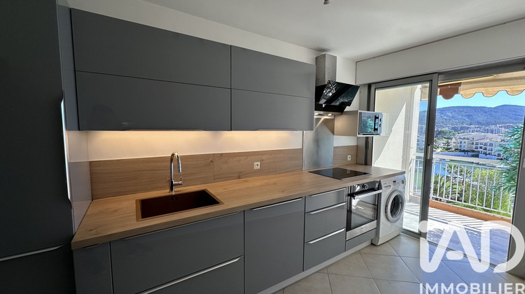 Ma-Cabane - Vente Appartement Mandelieu-la-Napoule, 58 m²