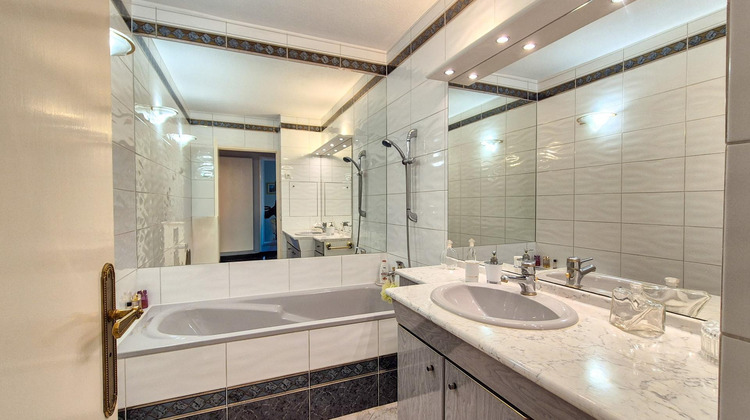 Ma-Cabane - Vente Appartement Mandelieu-la-Napoule, 100 m²