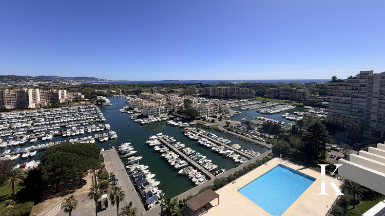 Ma-Cabane - Vente Appartement Mandelieu-la-Napoule, 200 m²