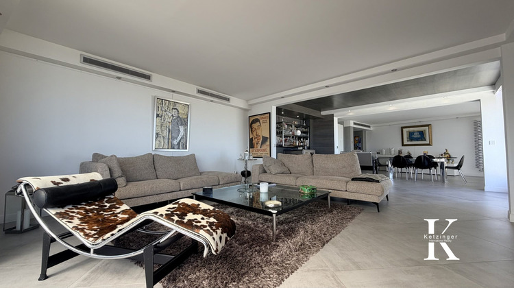 Ma-Cabane - Vente Appartement Mandelieu-la-Napoule, 200 m²