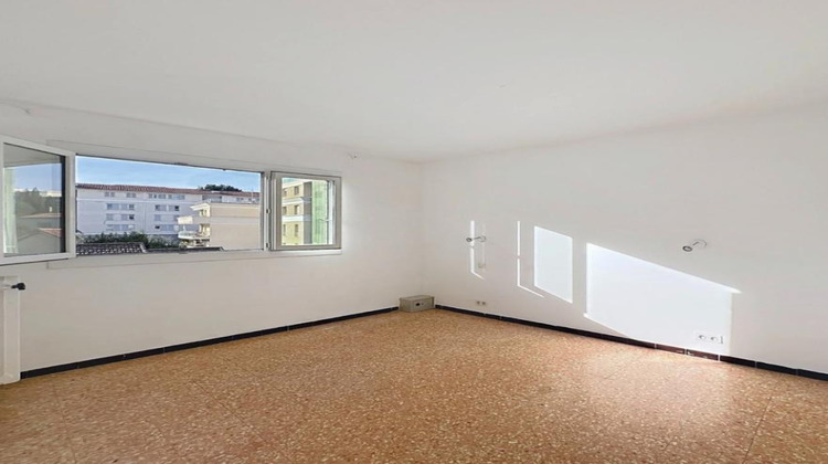 Ma-Cabane - Vente Appartement MANDELIEU LA NAPOULE, 66 m²