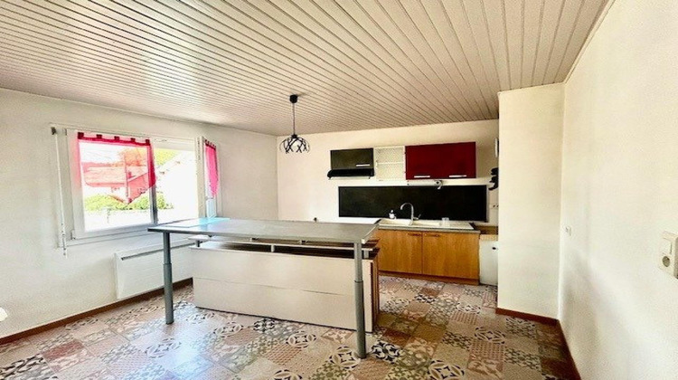 Ma-Cabane - Vente Appartement Mandeure, 59 m²