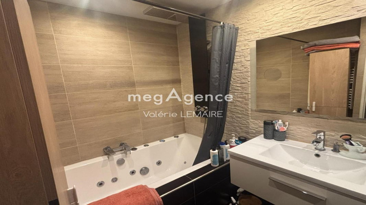 Ma-Cabane - Vente Appartement MANDRES LES ROSES, 63 m²