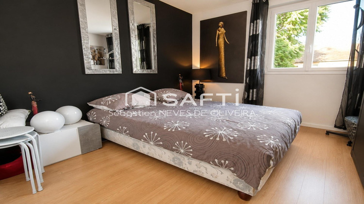 Ma-Cabane - Vente Appartement Mandres-les-Roses, 62 m²