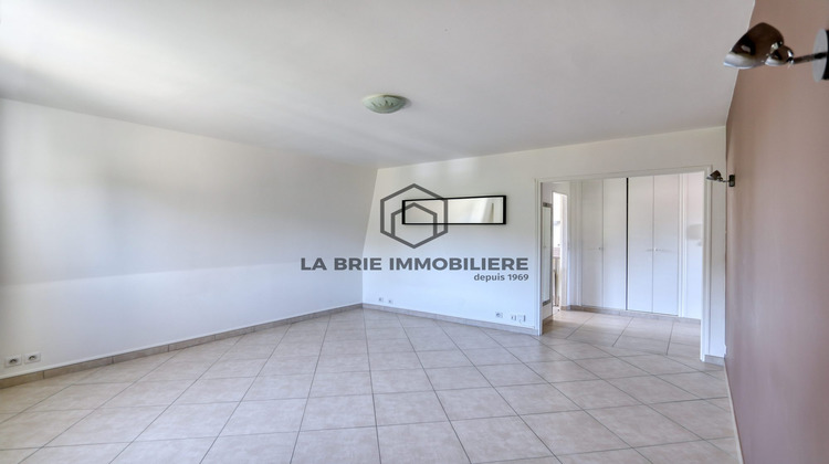 Ma-Cabane - Vente Appartement Mandres-les-Roses, 49 m²