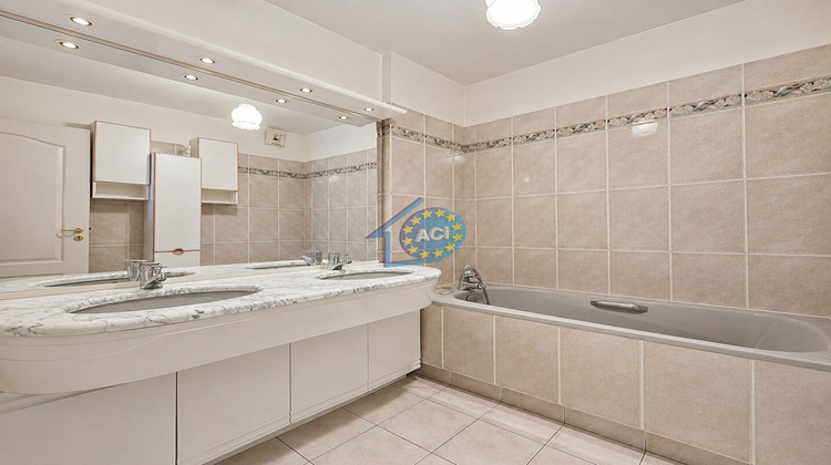 Ma-Cabane - Vente Appartement MANTES-LA-JOLIE, 93 m²