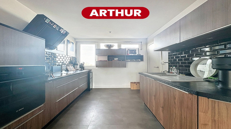 Ma-Cabane - Vente Appartement MARCQ-EN-BAROEUL, 85 m²