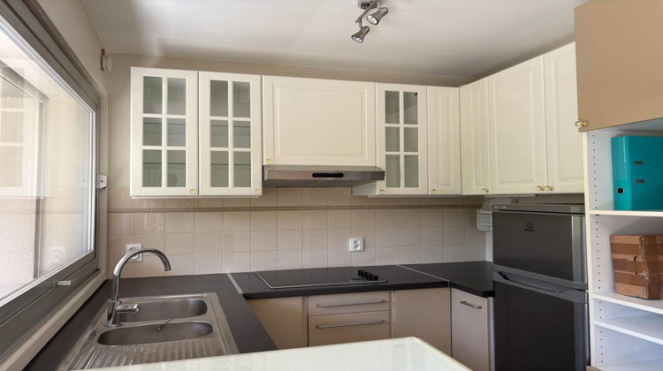 Ma-Cabane - Vente Appartement MARCQ EN BAROEUL, 55 m²
