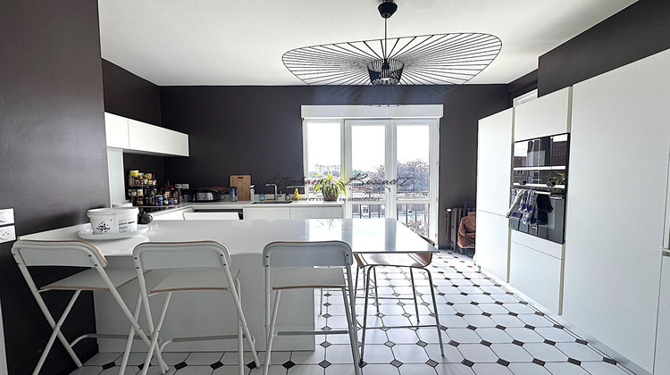 Ma-Cabane - Vente Appartement MARCQ-EN-BAROEUL, 185 m²