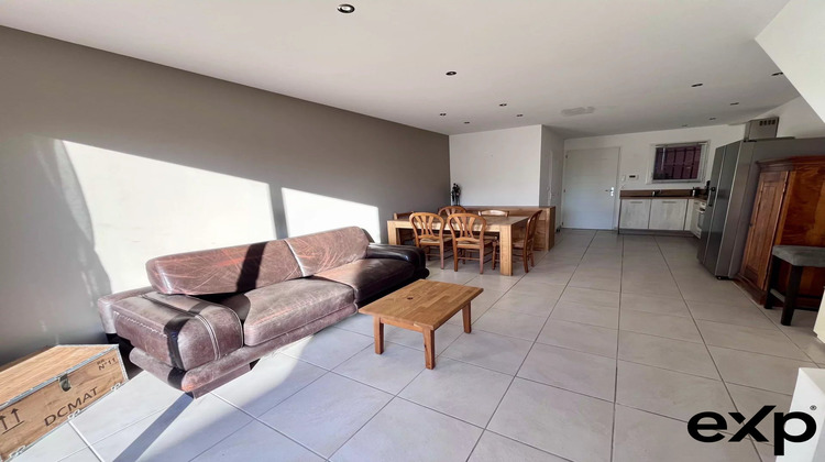 Ma-Cabane - Vente Appartement Marguerittes, 63 m²