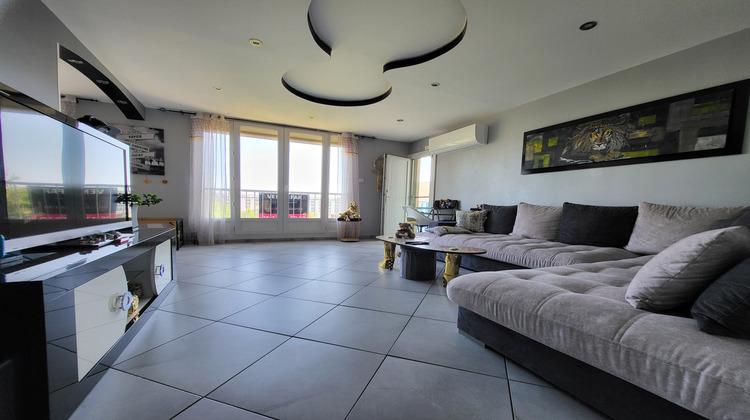 Ma-Cabane - Vente Appartement Marignane, 74 m²