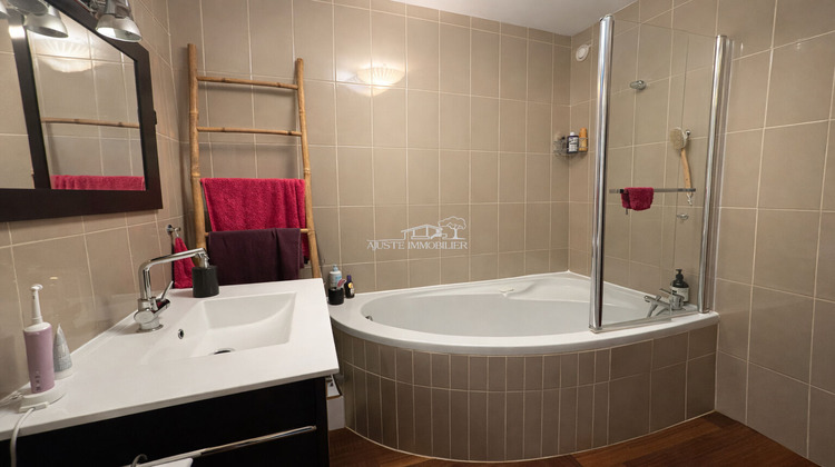 Ma-Cabane - Vente Appartement MARIGNANE, 66 m²