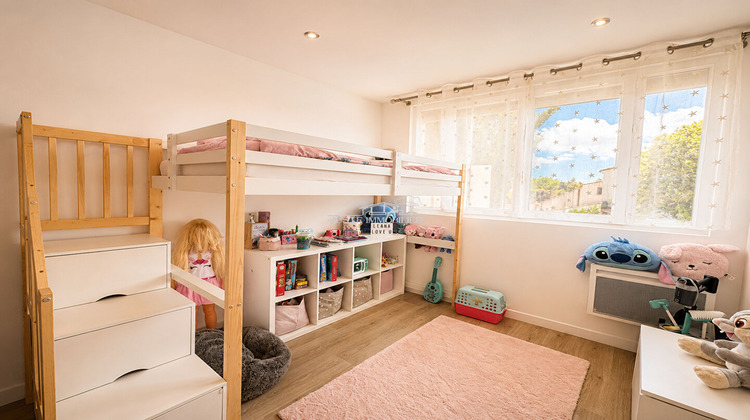 Ma-Cabane - Vente Appartement MARIGNANE, 73 m²
