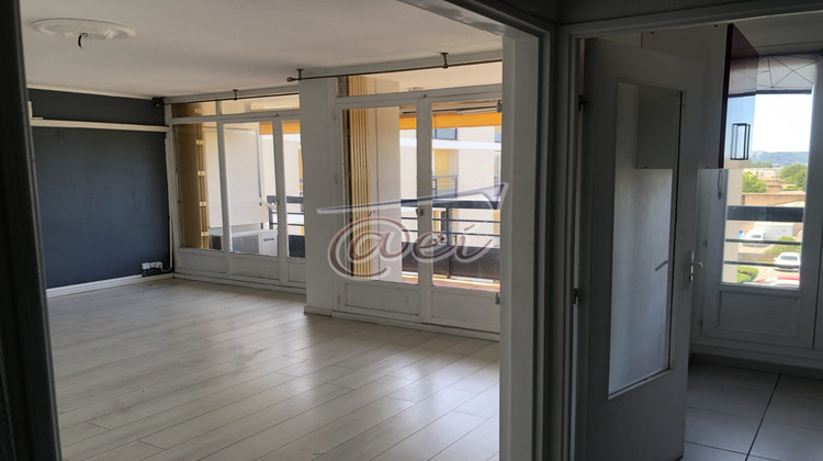 Ma-Cabane - Vente Appartement Marignane, 61 m²