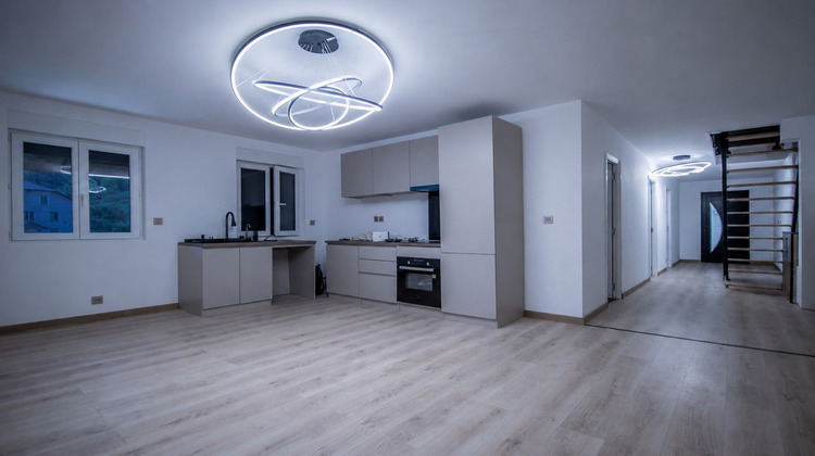 Ma-Cabane - Vente Appartement MARIGNIER, 103 m²