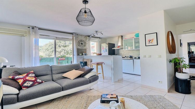 Ma-Cabane - Vente Appartement MARSEILLE 10, 59 m²