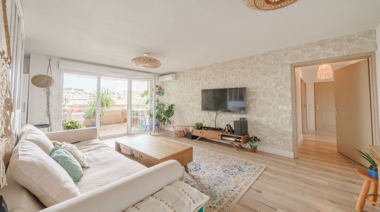 Ma-Cabane - Vente Appartement MARSEILLE 10EME ARRONDISSEMENT, 76 m²