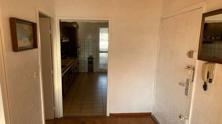 Ma-Cabane - Vente Appartement MARSEILLE 11, 76 m²