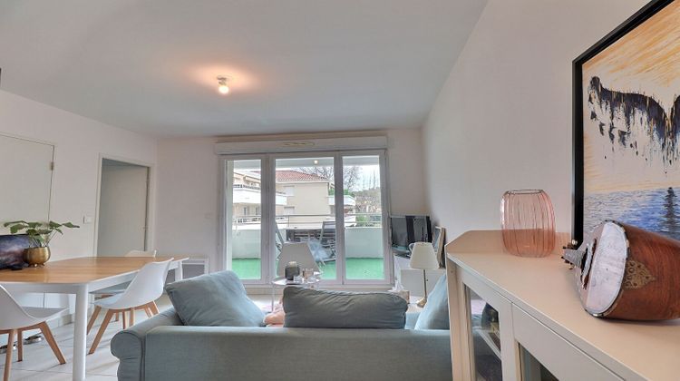 Ma-Cabane - Vente Appartement MARSEILLE 11, 50 m²