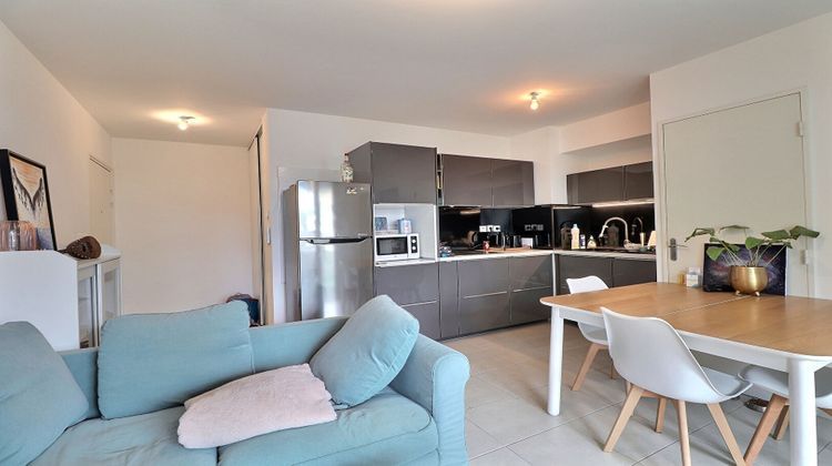 Ma-Cabane - Vente Appartement MARSEILLE 11, 50 m²