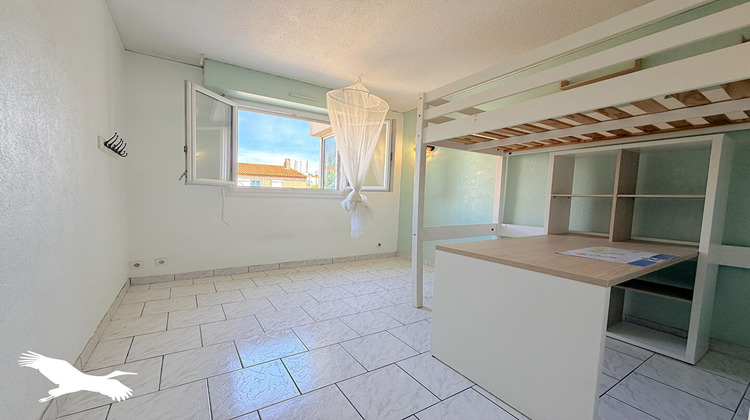Ma-Cabane - Vente Appartement MARSEILLE 11, 73 m²