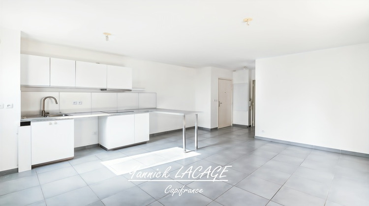 Ma-Cabane - Vente Appartement MARSEILLE 11EME ARRONDISSEMENT, 63 m²