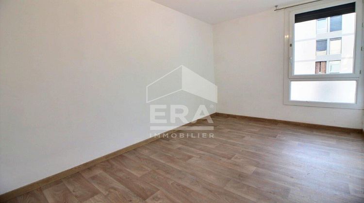 Ma-Cabane - Vente Appartement MARSEILLE 12, 68 m²