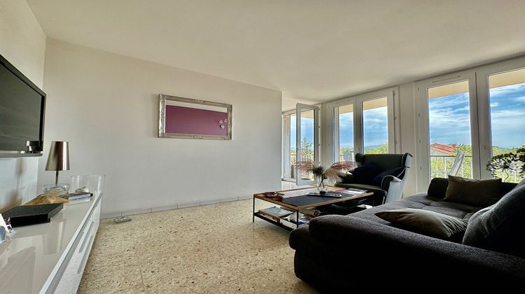 Ma-Cabane - Vente Appartement MARSEILLE 12, 58 m²