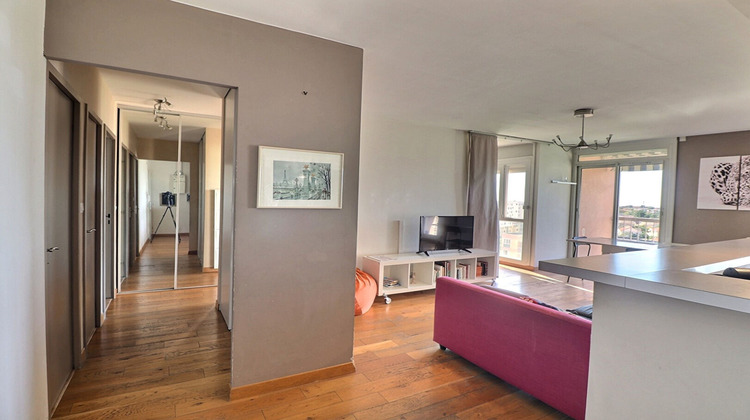 Ma-Cabane - Vente Appartement MARSEILLE 12, 70 m²