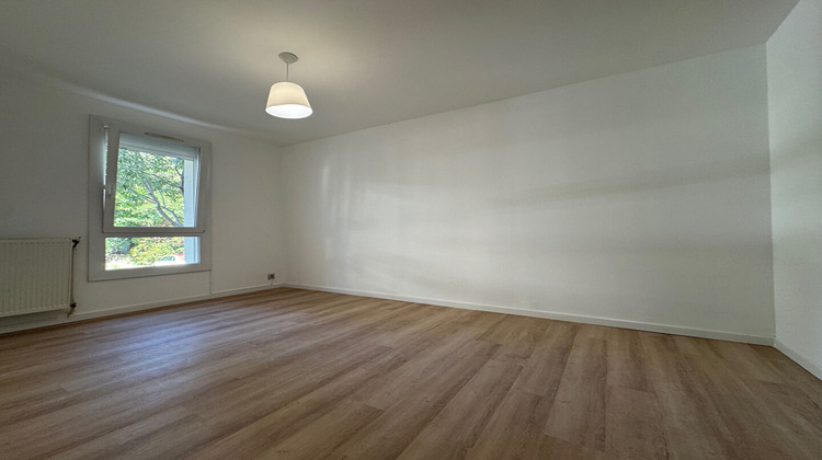 Ma-Cabane - Vente Appartement MARSEILLE 12, 75 m²