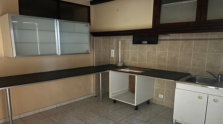 Ma-Cabane - Vente Appartement MARSEILLE 12, 55 m²